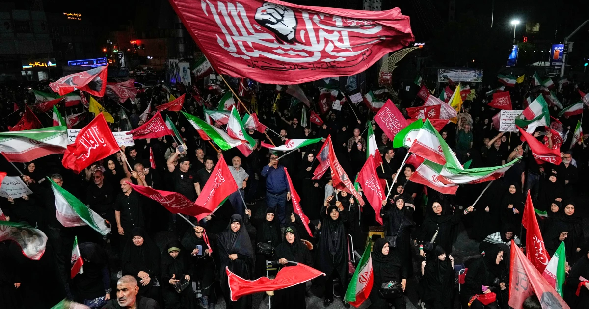 Vance says low oil prices now ‘goal number one’ in Iran war as U.S. threatens new economic pressure