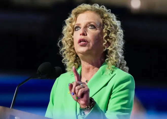 Rep. Debbie Wasserman Schultz faces criticism amid run for district long held by Black Democrats
