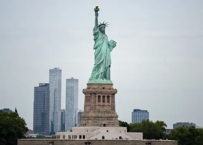 Woman and baby are dead after boat capsizes near Statue of Liberty