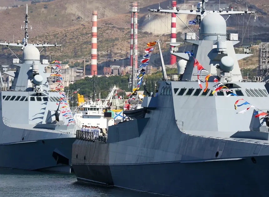 Ukraine’s Zelenskyy says a nighttime blitz damages Russia’s Black Sea naval stronghold