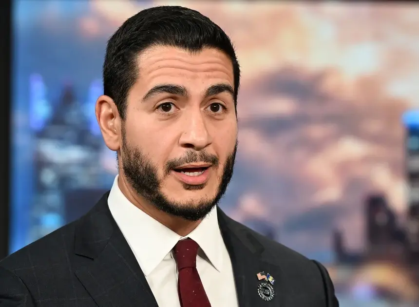 Abdul El-Sayed wins Michigan’s Democratic Senate primary, notching a Midwest victory for the left