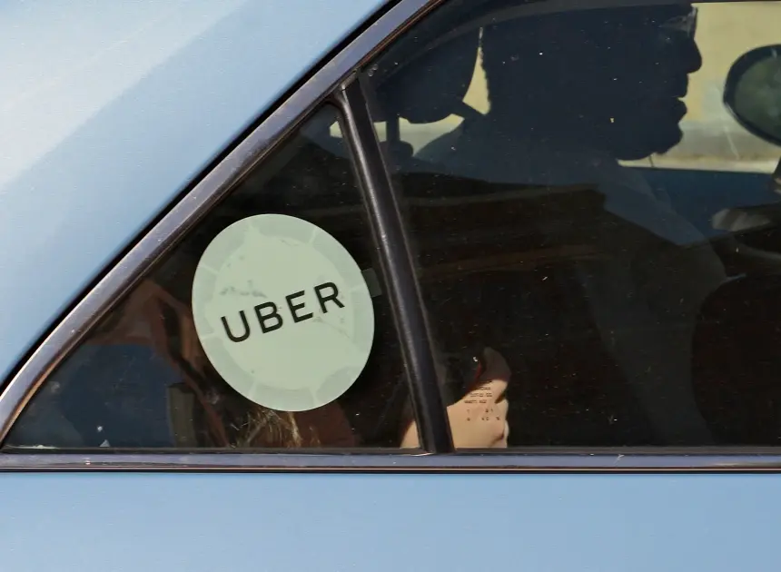 ‘That way — go, go!’ Uber driver’s ride becomes impromptu police cruiser after it’s commandeered during Houston manhunt
