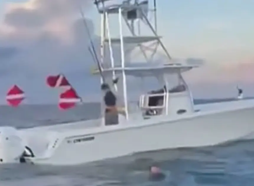 Man cut off diver’s air supply during dispute over Miami lobster fishing spot, report says