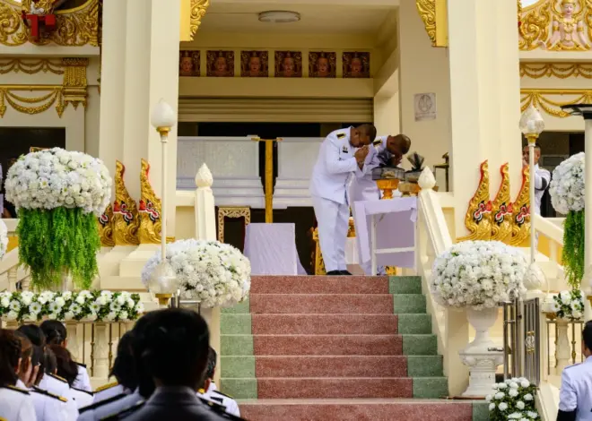 Thai leader suspends firearm purchase licenses after school shooting