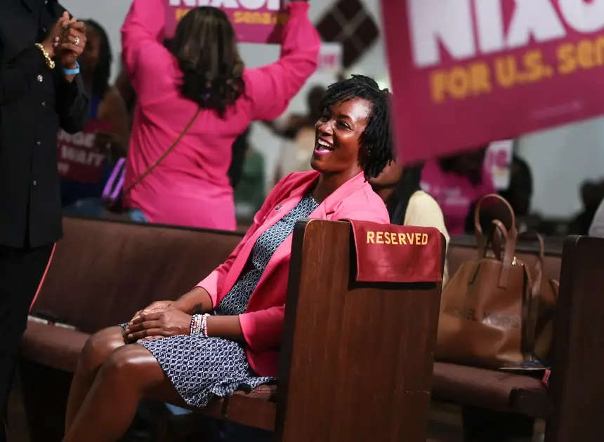 Democratic socialist wins in Florida and Hayden Panettiere’s mother speaks out: Morning Rundown