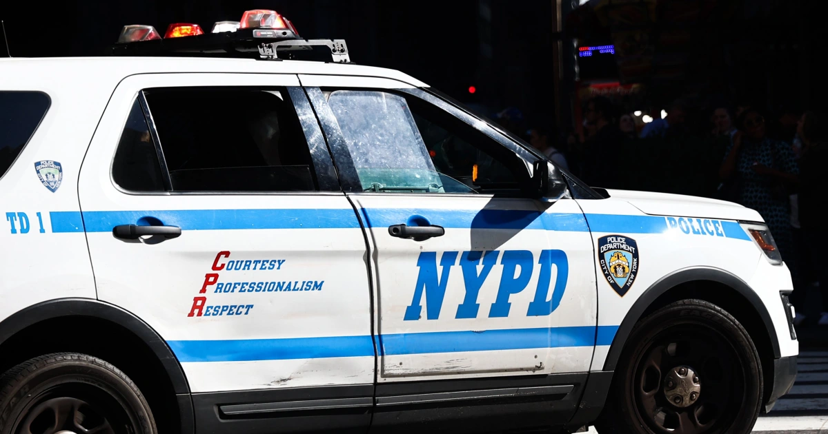NYPD probes fresh video of people climbing out of Manhattan manhole