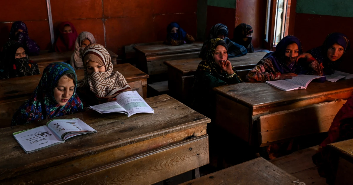 2.4 million Afghan girls shut out of secondary school 5 years after Taliban takeover, U.N. says