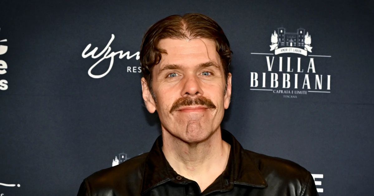 Perez Hilton has long road to recovery, had struggled with depression before self-harm, sister says