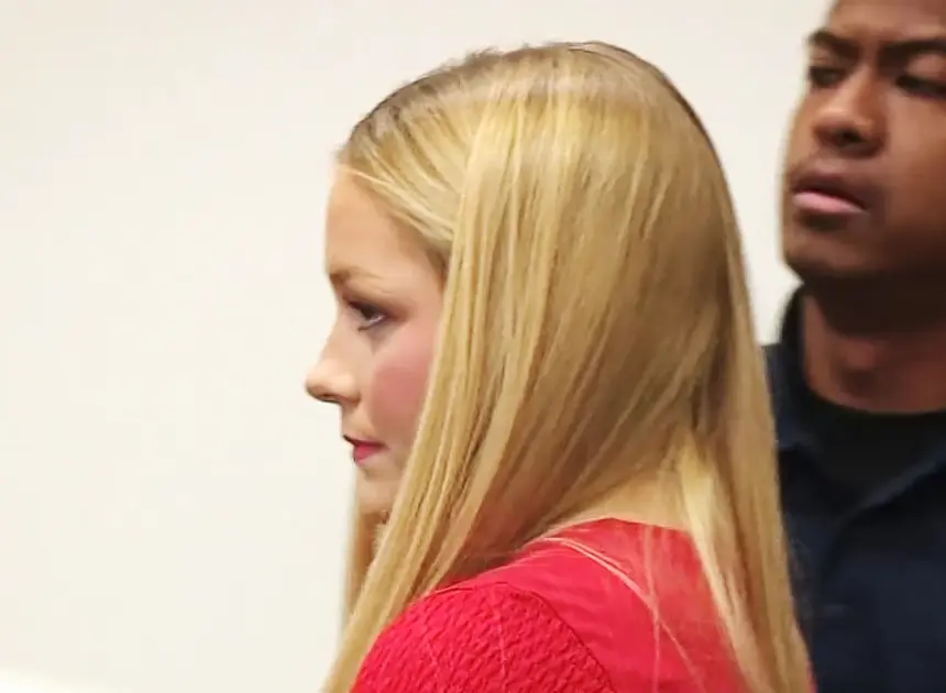 Laken Snelling, ex-Kentucky student whose infant was found dead in closet, pleads guilty to manslaughter