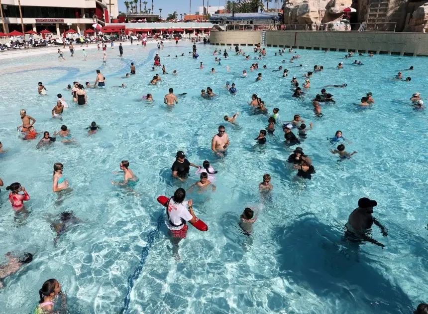 Heat wave brings record-breaking temps and a heightened wildfire risk to parts of the Western U.S.