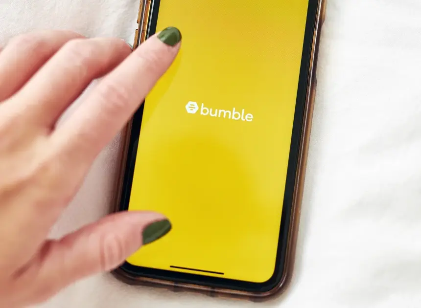 Bumble scraps signature rule and now allows men to make first move on dating app
