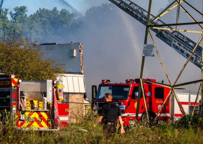 2 workers killed as explosions and fire tear through Ohio industrial building