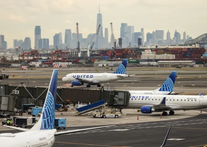 Flights delayed out of Newark and Philadelphia after FAA orders ground stops