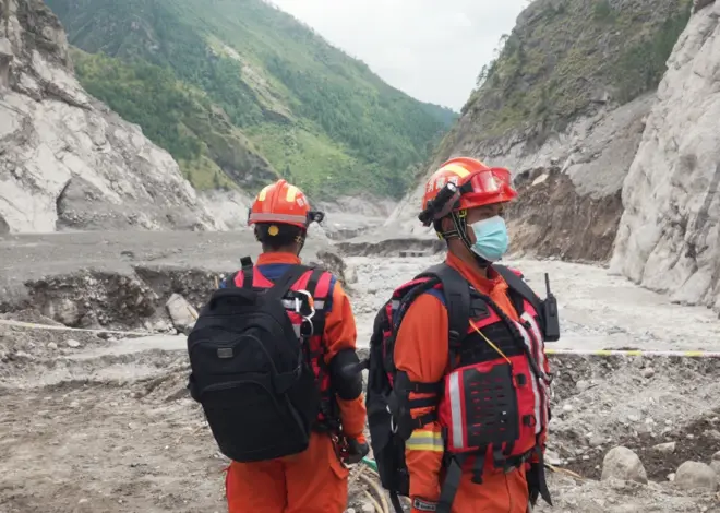 Hundreds remain missing as China clears Tibet border port erased by deadly flood