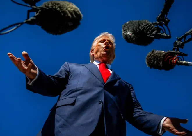 Trump’s focus on the press distracts Republicans from pocketbook issues ahead of Election Day