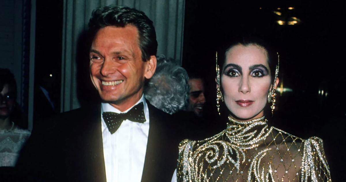 Bob Mackie, legendary designer who dressed Cher and Diana Ross, dies at 87