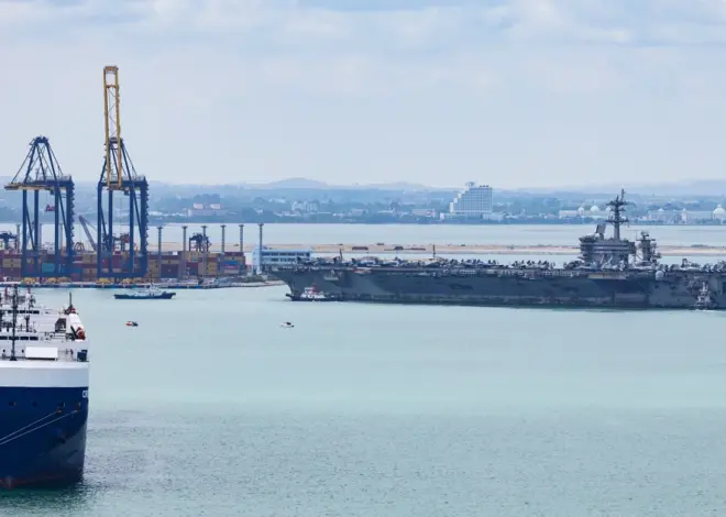 USS Abraham Lincoln arrives in Thailand after extended Iran deployment