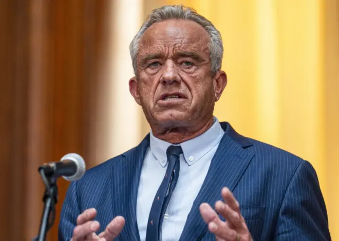 In speech to anti-vaccine group, Kennedy promises a ‘friend at the White House’