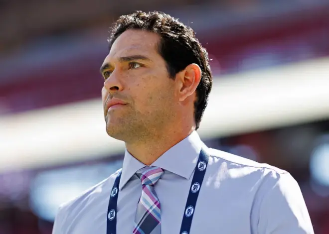 Ex-Fox Sports analyst Mark Sanchez plans guilty plea to charges stemming from fight outside hotel