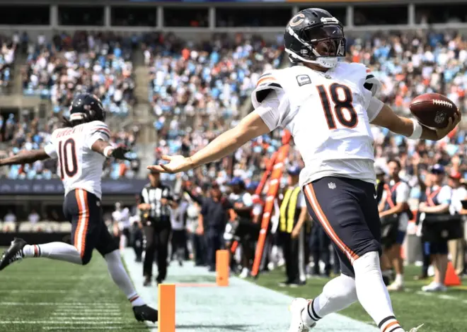 Their coach wants to break the NFL’s single-season scoring record. So far, so good