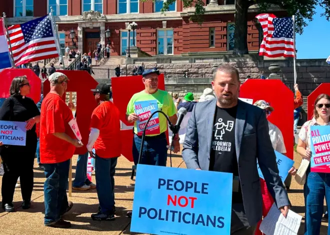Missouri Supreme Court rules new GOP-drawn map can’t be used for November election