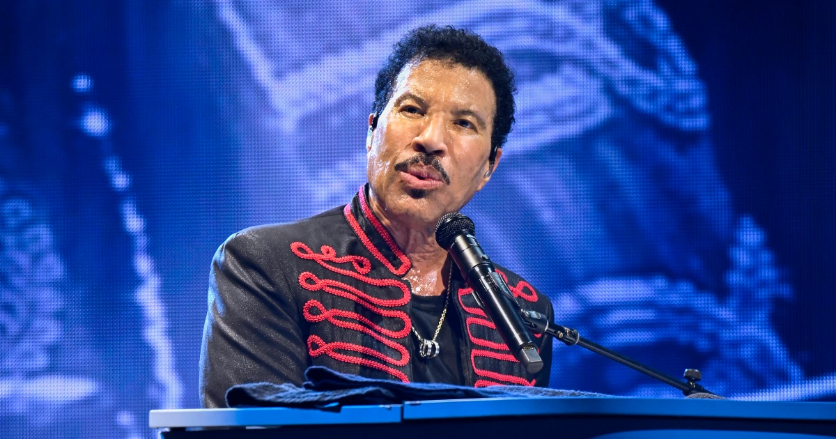 Lionel Richie is ‘doing great’ but taking a break from performing after heart procedure