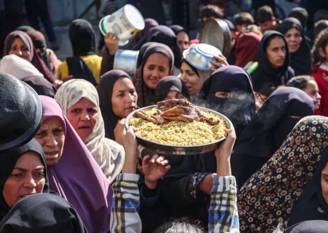 U.N. food agency to halve West Bank food aid amid funding crisis, warns of Gaza cuts