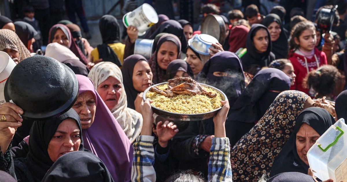 U.N. food agency to halve West Bank food aid amid funding crisis, warns of Gaza cuts