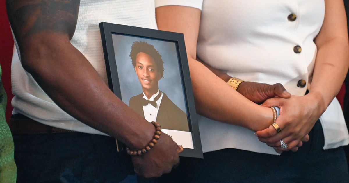 Nolan Wells’ family vows to ‘never stop’ seeking the truth after grand jury report