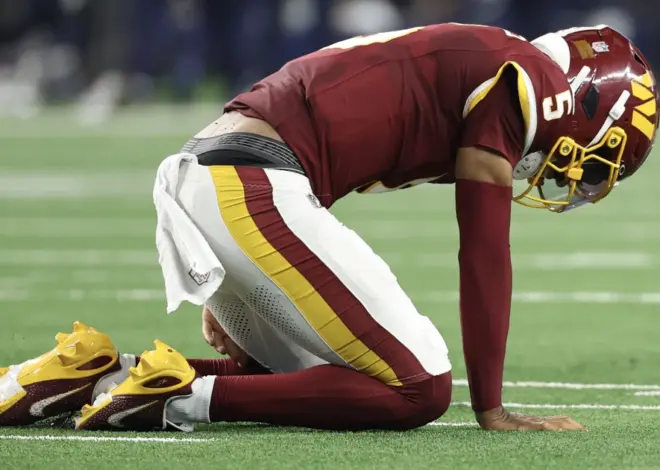 Commanders quarterback Jayden Daniels leaves game vs. Cowboys with elbow injury