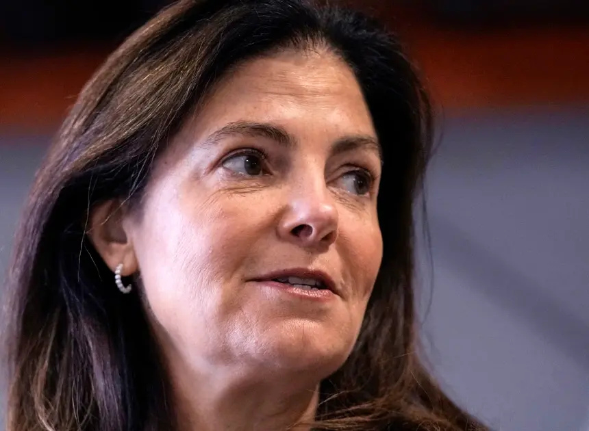 GOP Gov. Kelly Ayotte and Democrat Cinde Warmington to face off for New Hampshire governorship