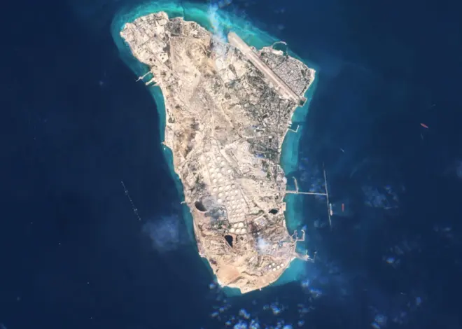 U.S. strikes 3 Iranian oil tankers after Iran targets Navy warships, CENTCOM says