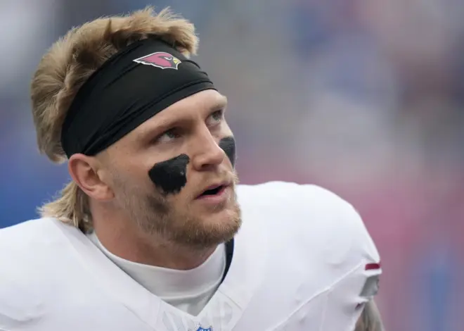 NFL reviewing referee’s interaction with Arizona Cardinals player during game