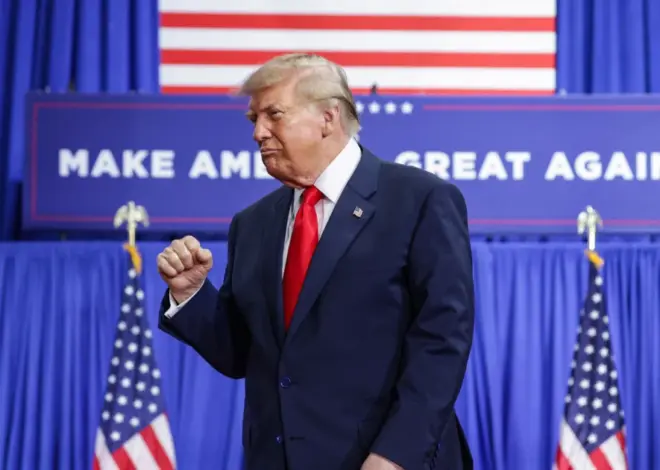 Facing smaller crowds and low approval ratings, Trump tries to rally the base for the midterms