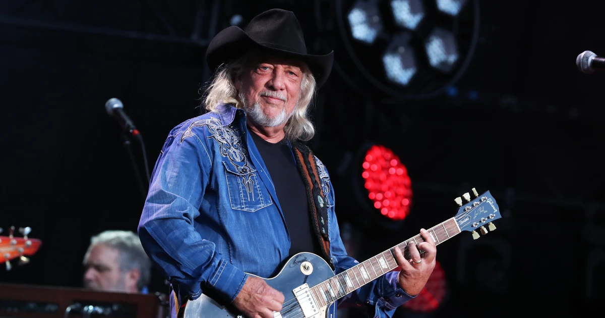 John Anderson, twangy country singer known for ‘Seminole Wind,’ dies at 71