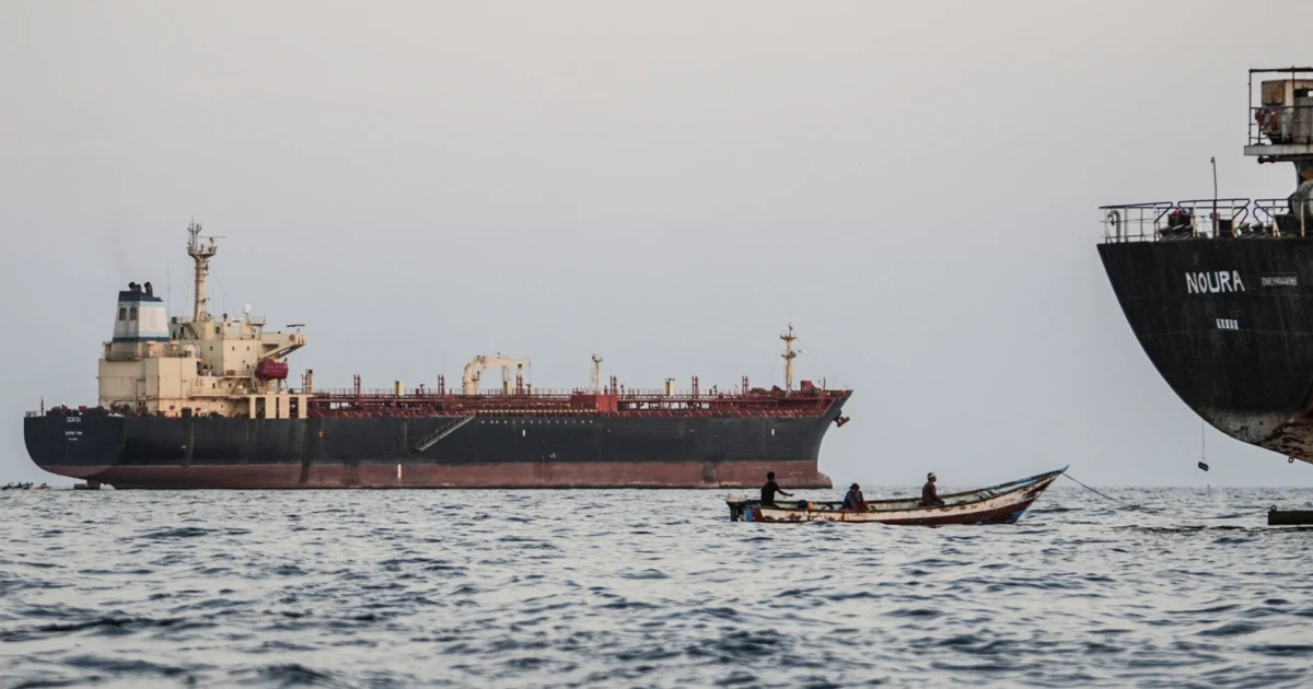 At least 139 migrants, including children, die after boat capsizes off Djibouti